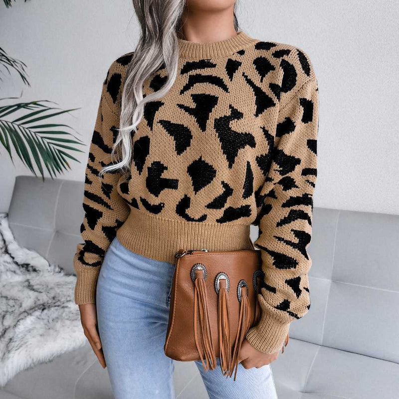 Leopard Pattern Crew Neck Cropped Pullover Sweater MEWOW DAILY