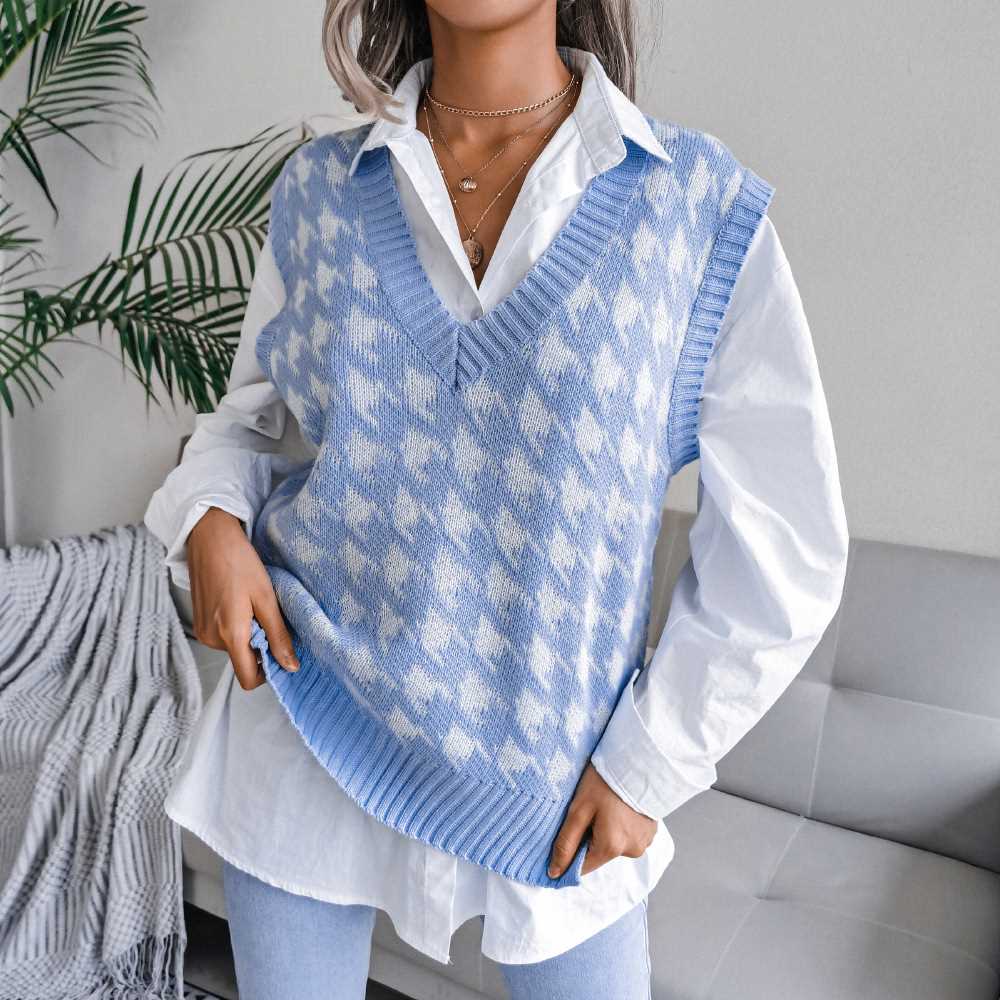 Loose Fit V-neck Houndstooth Pattern Knit Vest MEWOW DAILY